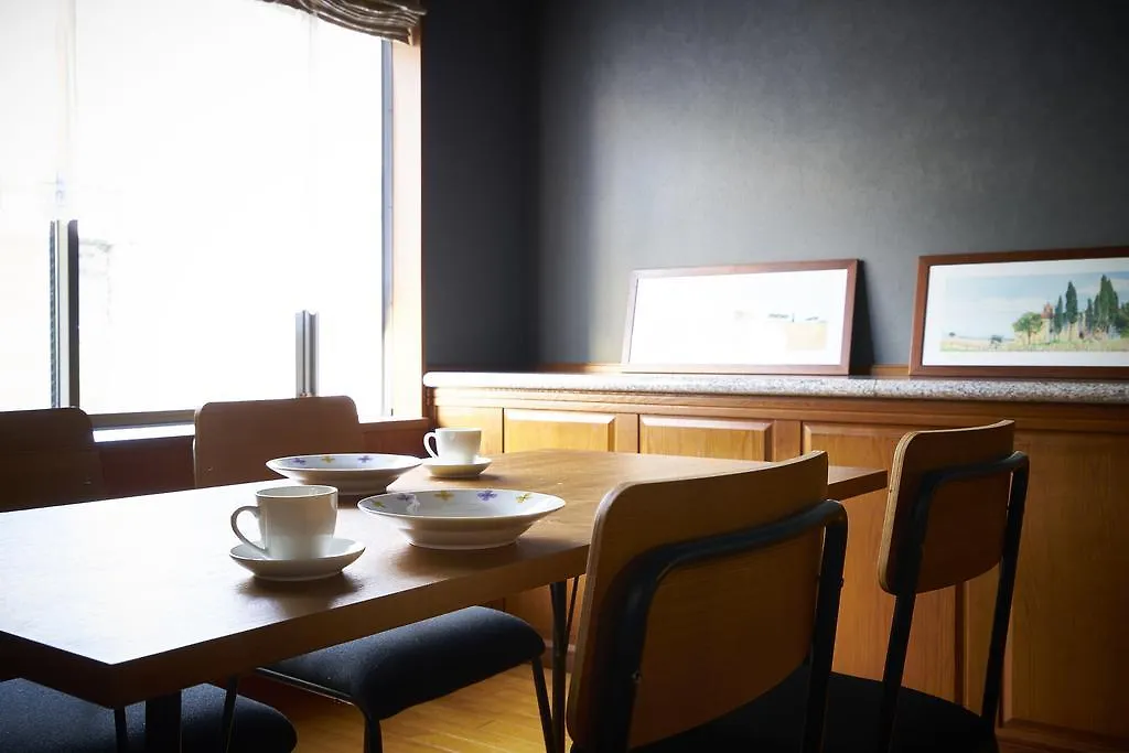 Guesthouse Nijo Fukuro-Tei Kyoto 0*,  Japan