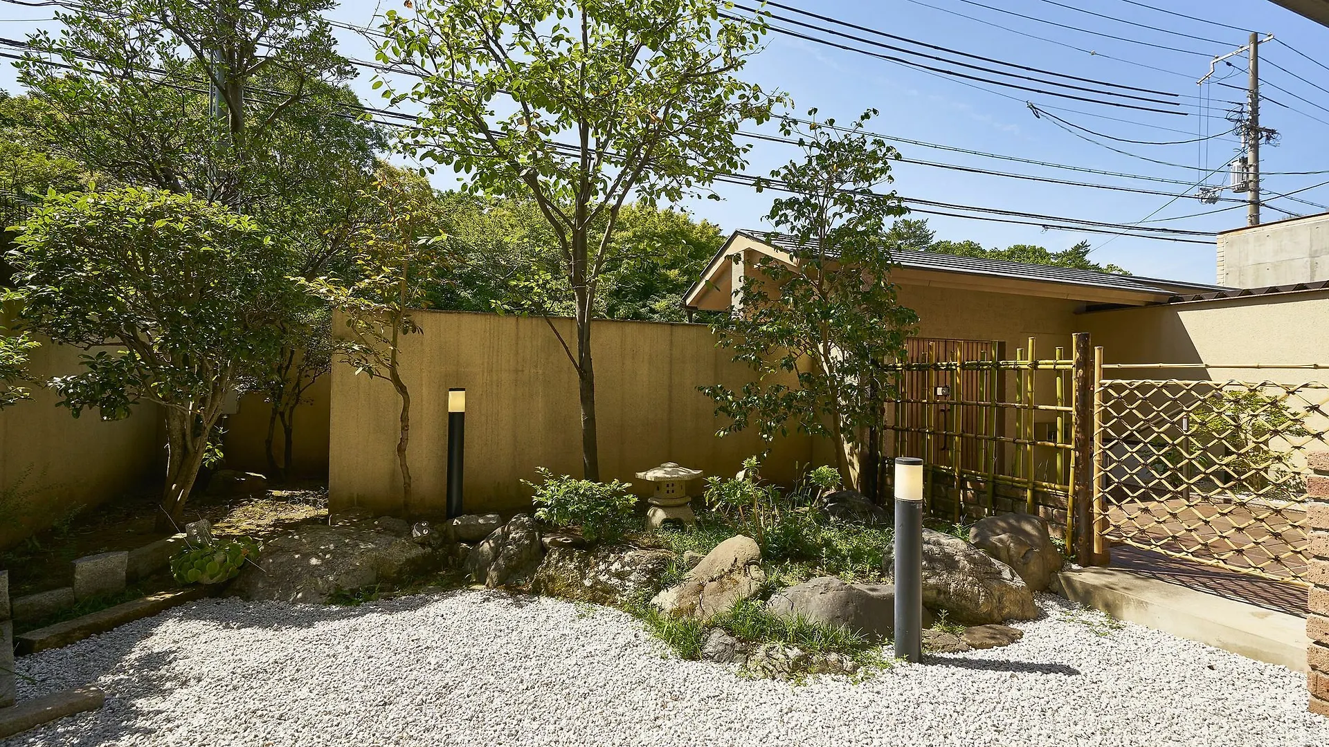 Guesthouse Nijo Fukuro-Tei Kyoto