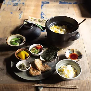 2* Maison d'hôtes 六根ゲストハウス Rokkon