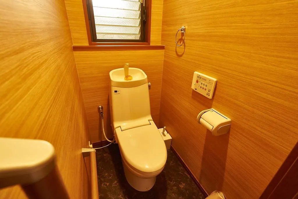 Guesthouse Nijo Fukuro-Tei Kyoto 0*,  Japan