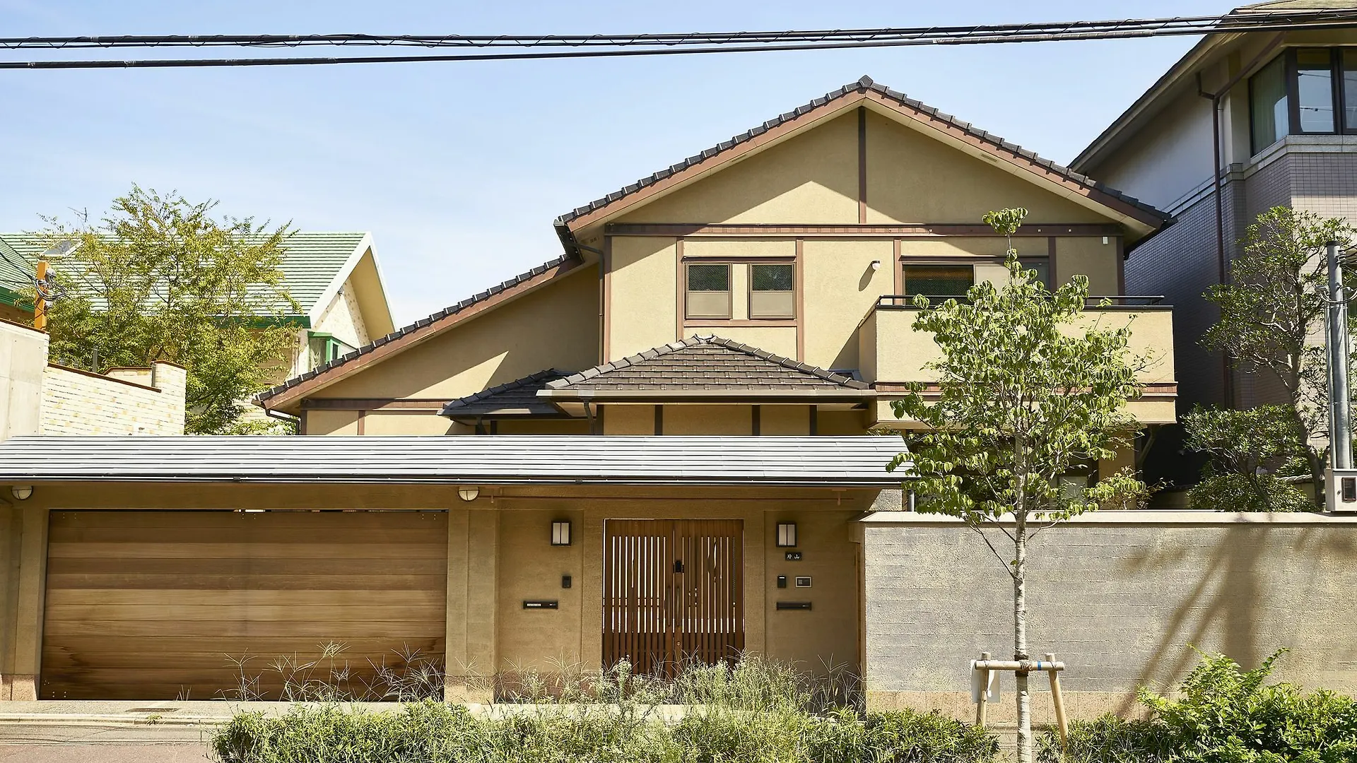 Guesthouse Nijo Fukuro-Tei contacts